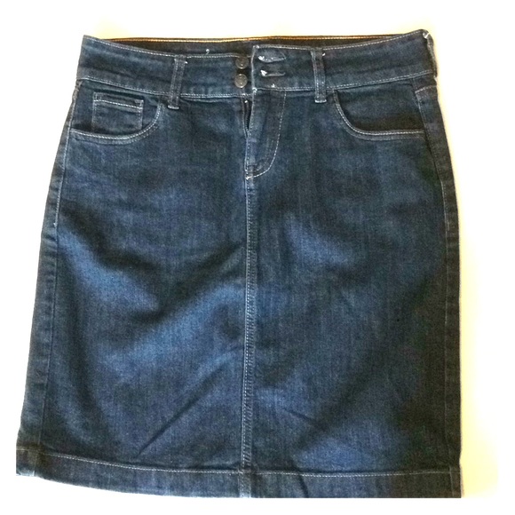 navy denim skirt